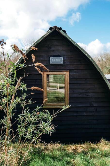 Robin Nest - Cosy Shepherd'S Hut Hideaway Callington Eksteriør billede